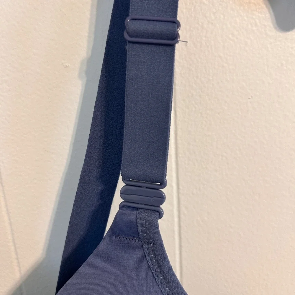 Warners Elements of Bliss Wire-Free Bra Blue RM3741A 38C Convertible Straps NEW